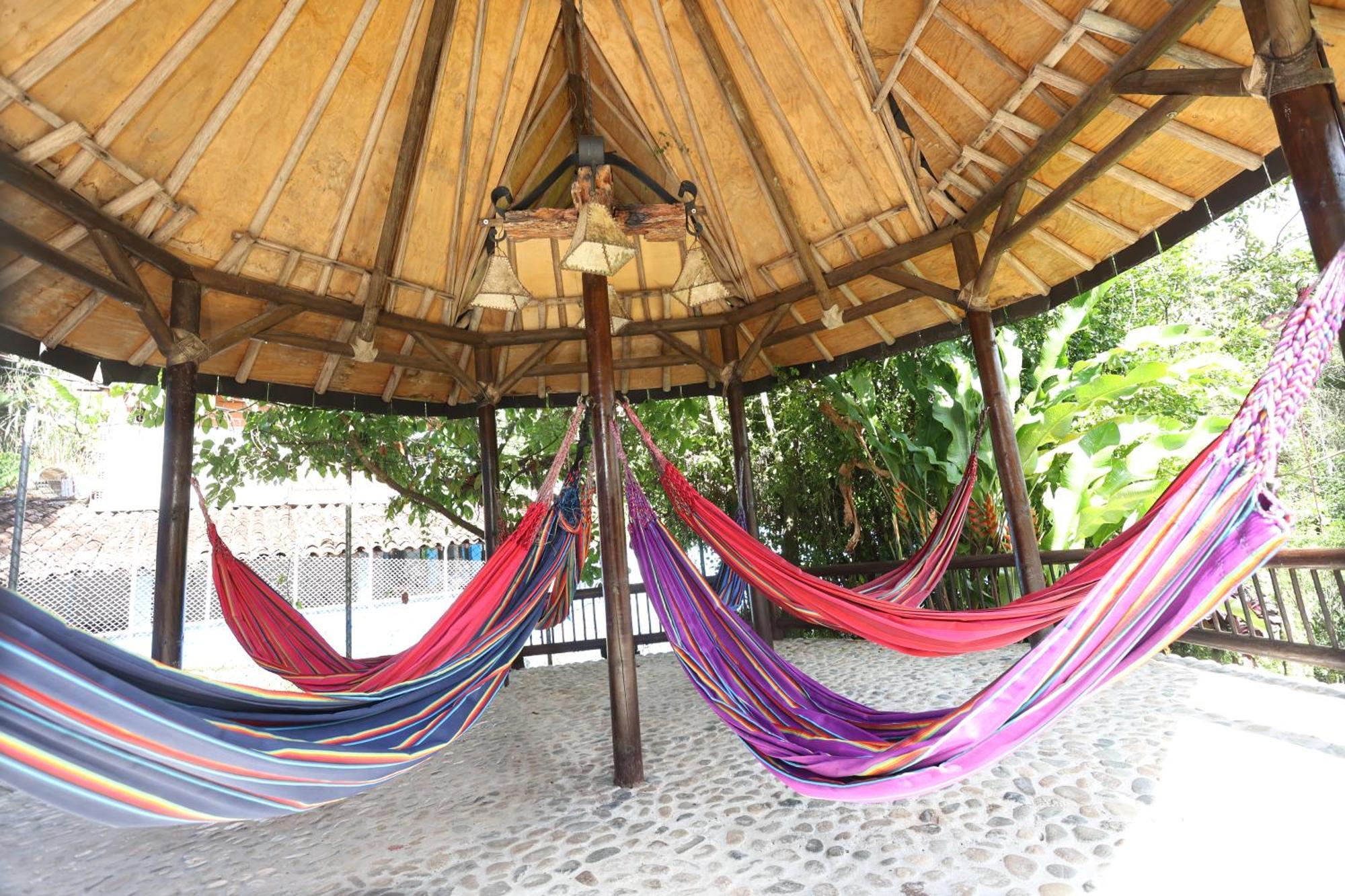 Hotel Aguatur Cocorná Extérieur photo