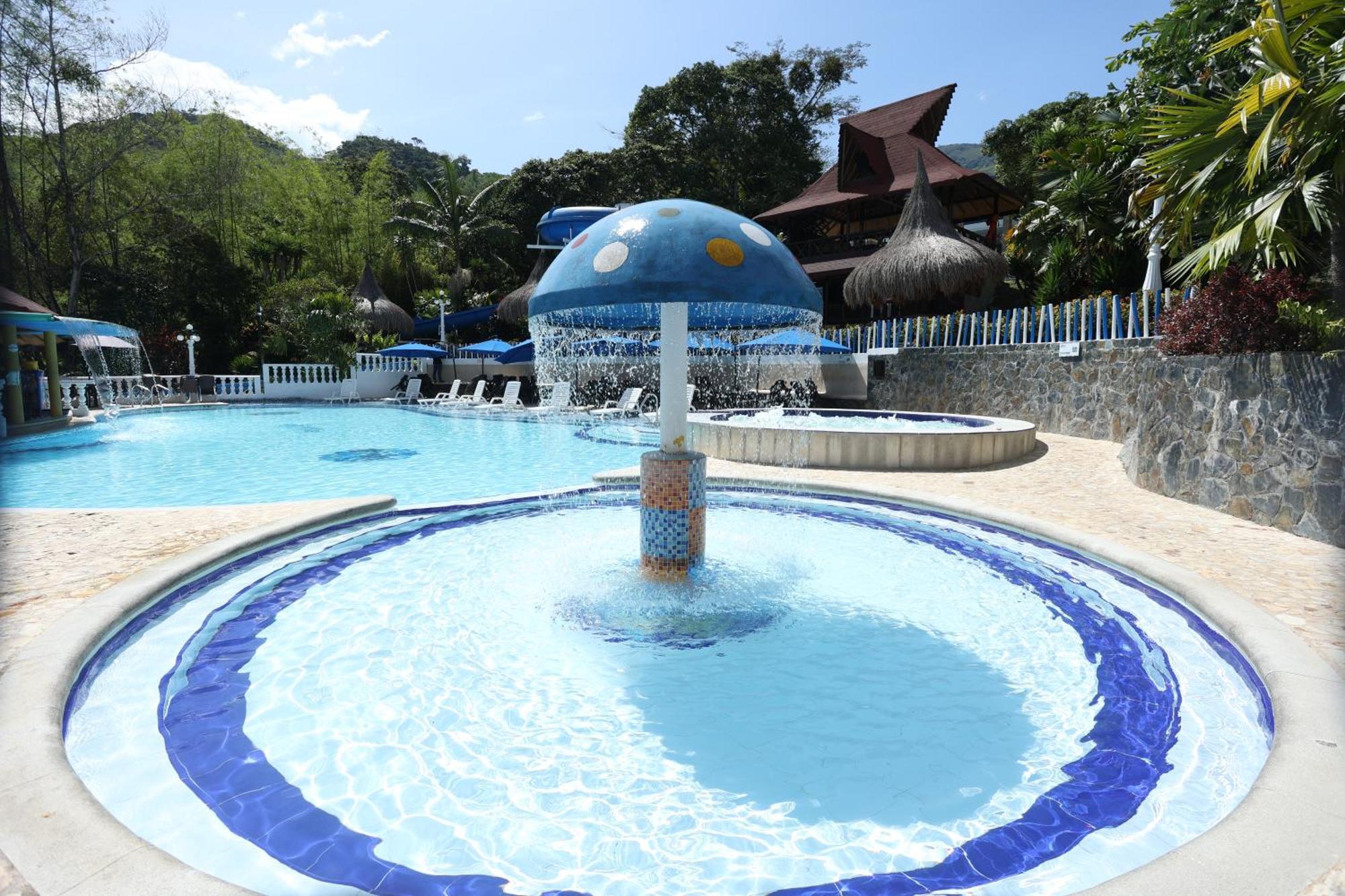 Hotel Aguatur Cocorná Extérieur photo