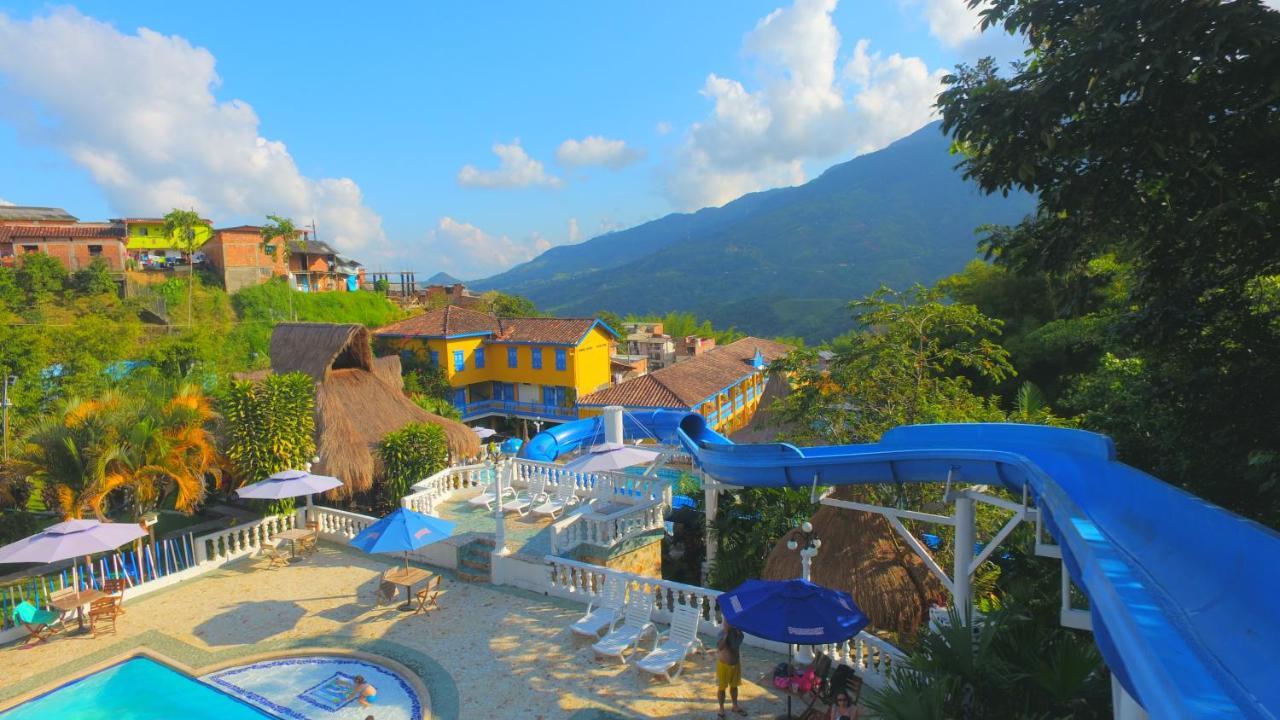 Hotel Aguatur Cocorná Extérieur photo